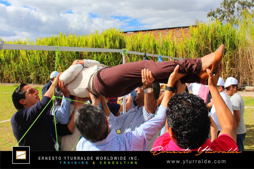 Miami Team Building LATAM Team Building Empresarial para desarrollar equipos de trabajo