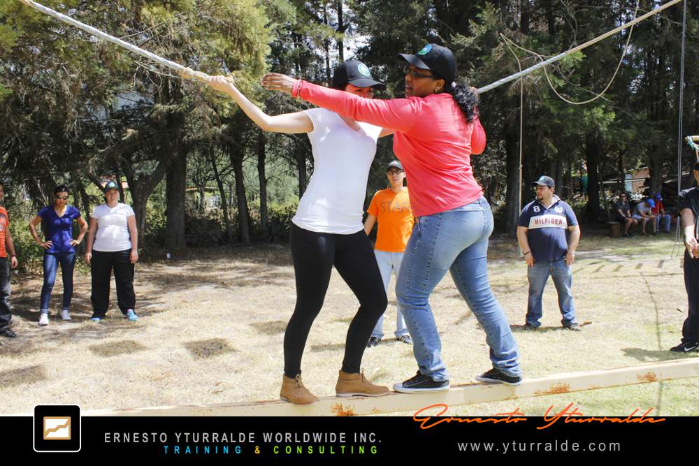 Miami Team Building LATAM | Team Building Empresarial
