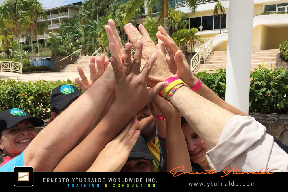 Miami Team Building LATAM | Taller de Trabajo en Equipo para Empresas